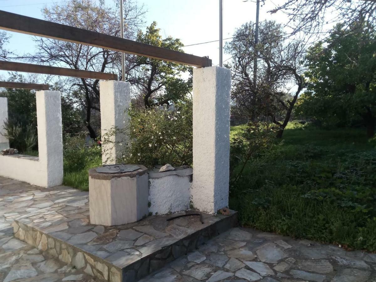 Traditional Village House Méson Yerakaríon Exterior foto